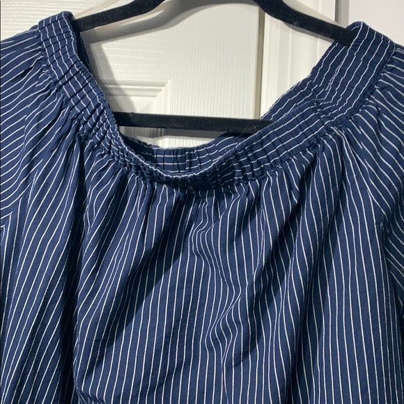 Bell Sleeve Top with Tie - Picture 4 of 7